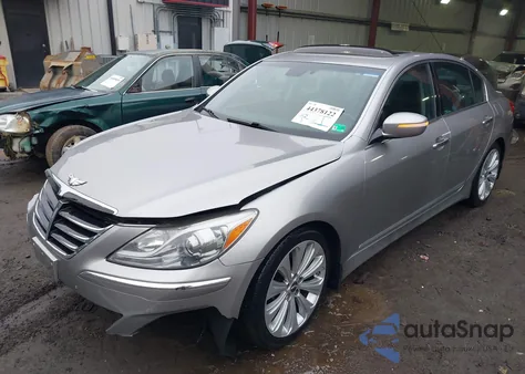 2013 Hyundai Genesis 5.0 R-Spec z USA, uszkodzony, nr VIN KMHGC4DH1DU221386